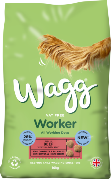 Wagg Worker Dog Food with Beef & Veg